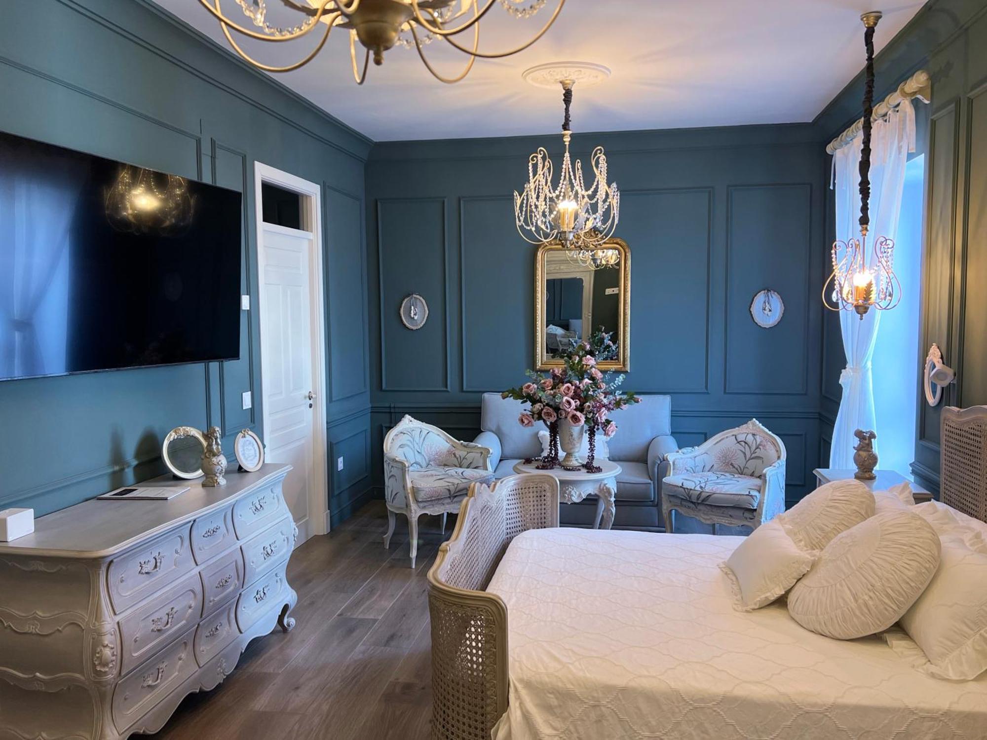 Hotel Boutique Iulia 5 Estrellas Medina de las Torres Ngoại thất bức ảnh